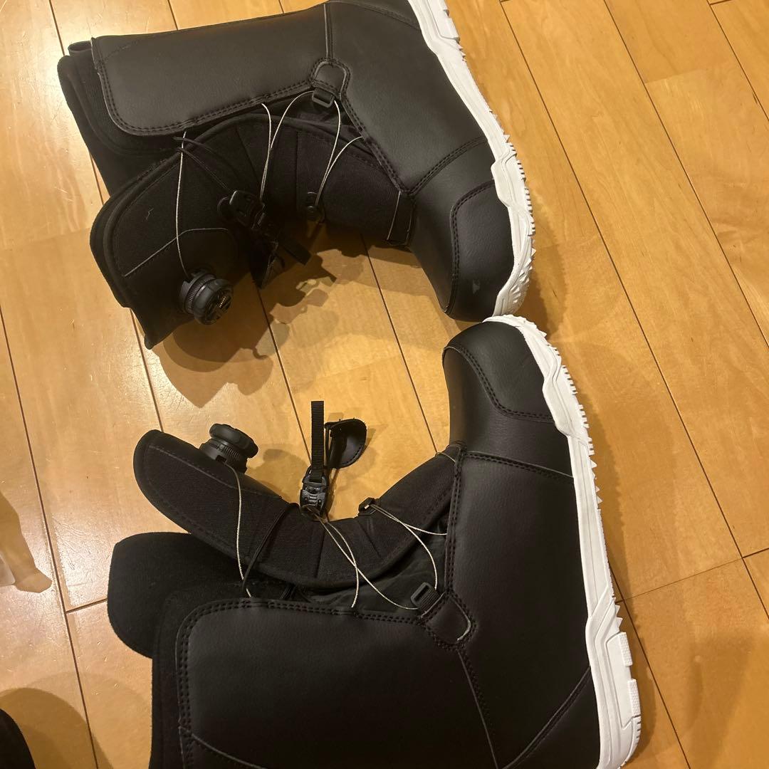 使用半日　DIVISION 23 スノーボードブーツ 28.0 Mondo