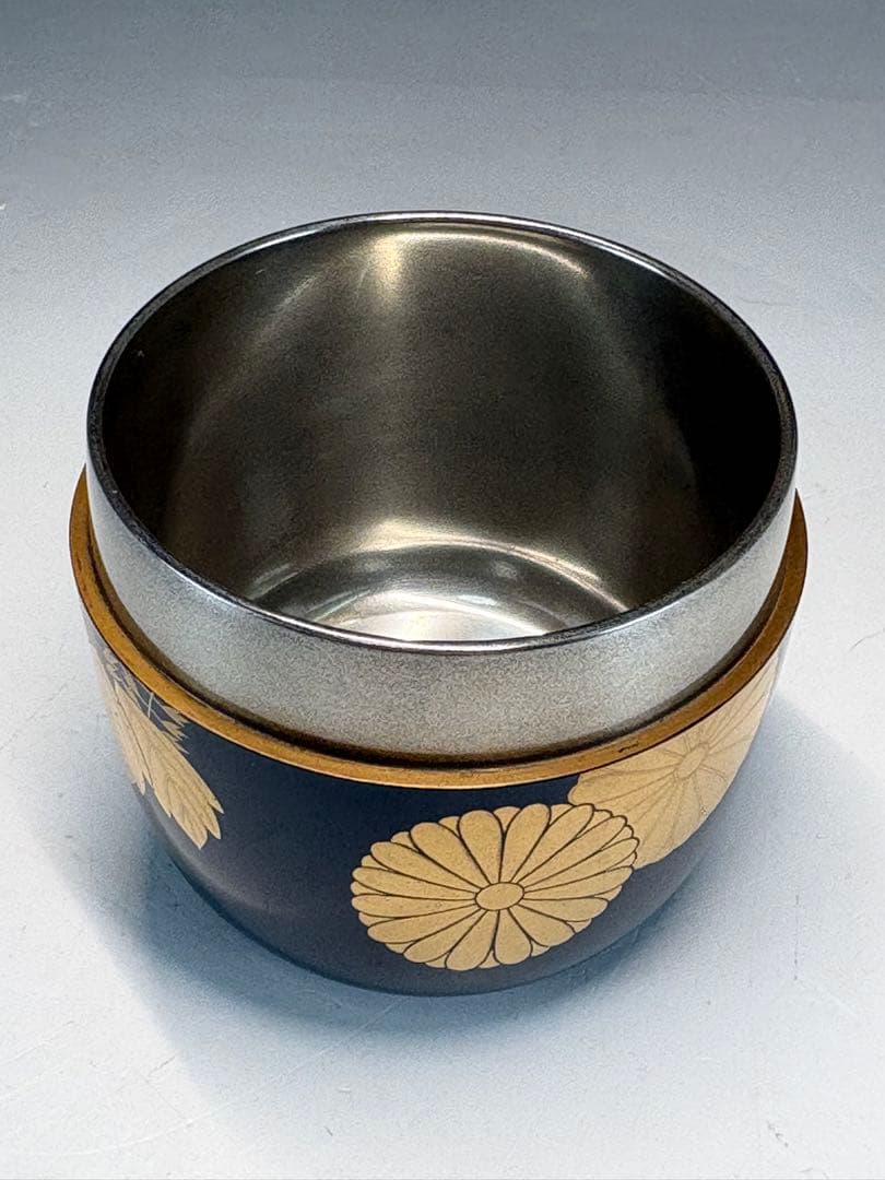 【中古品】吉田華正造　菊桐蒔絵大棗