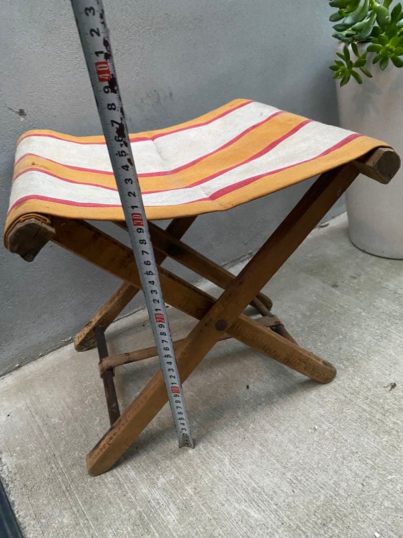 更に値下げ中‼️ベルギーアンティーク木製折りたたみスツールジュドバル広場の蚤の市