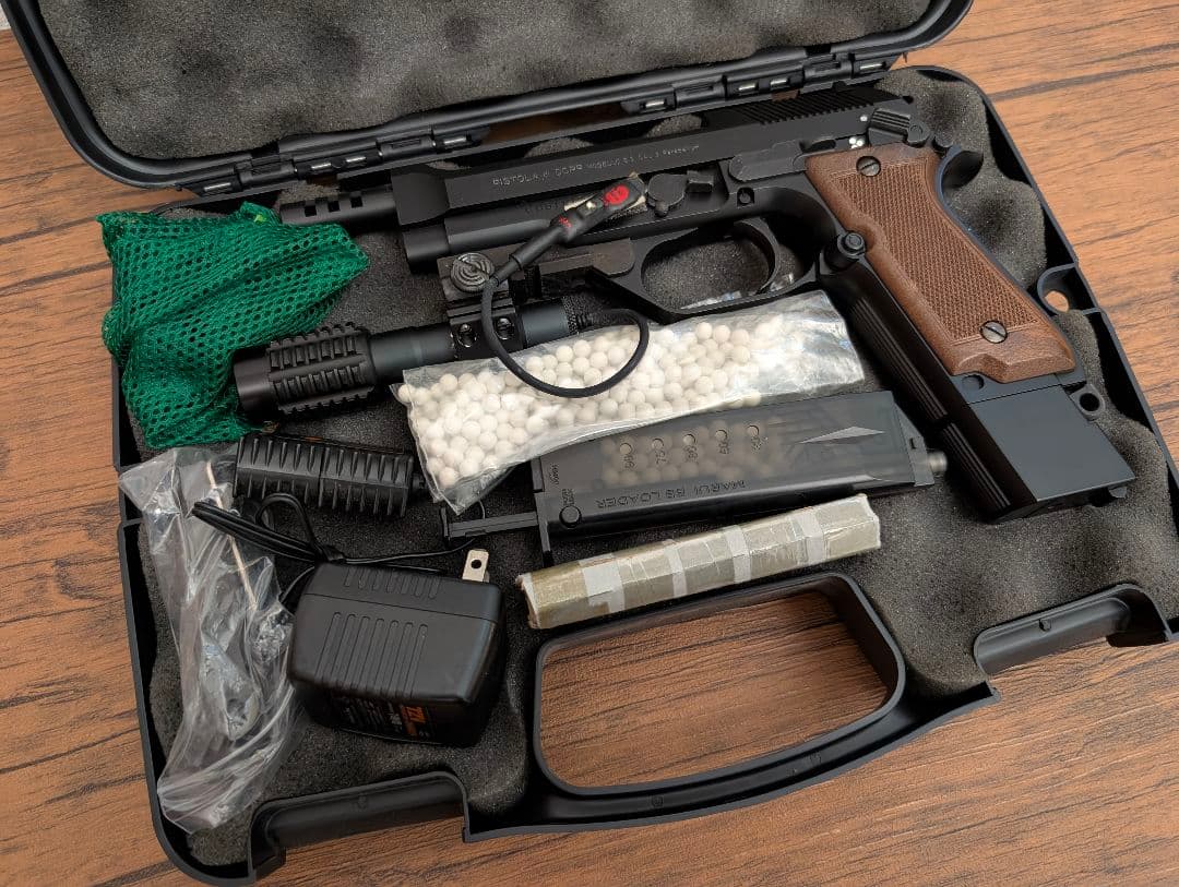 M93R 電動ガン　東京マルイ