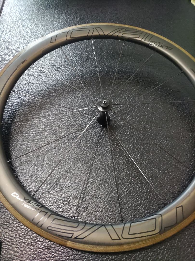 Roval CLX 50 フロント　リムブレーキ　リム破損