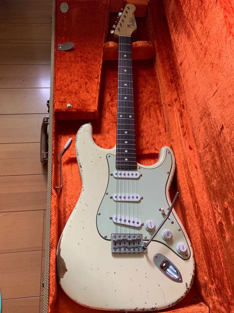 J.W.Black ストラトキャスター ヴィンテージホワイト