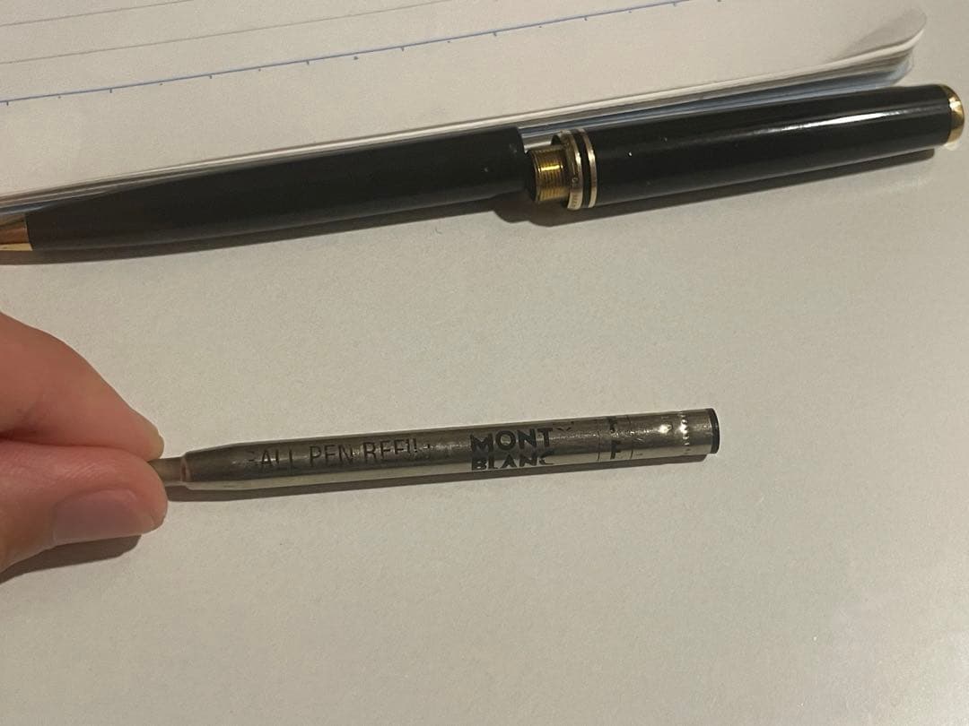 モンブラン　クラシック　黒色ボールペン