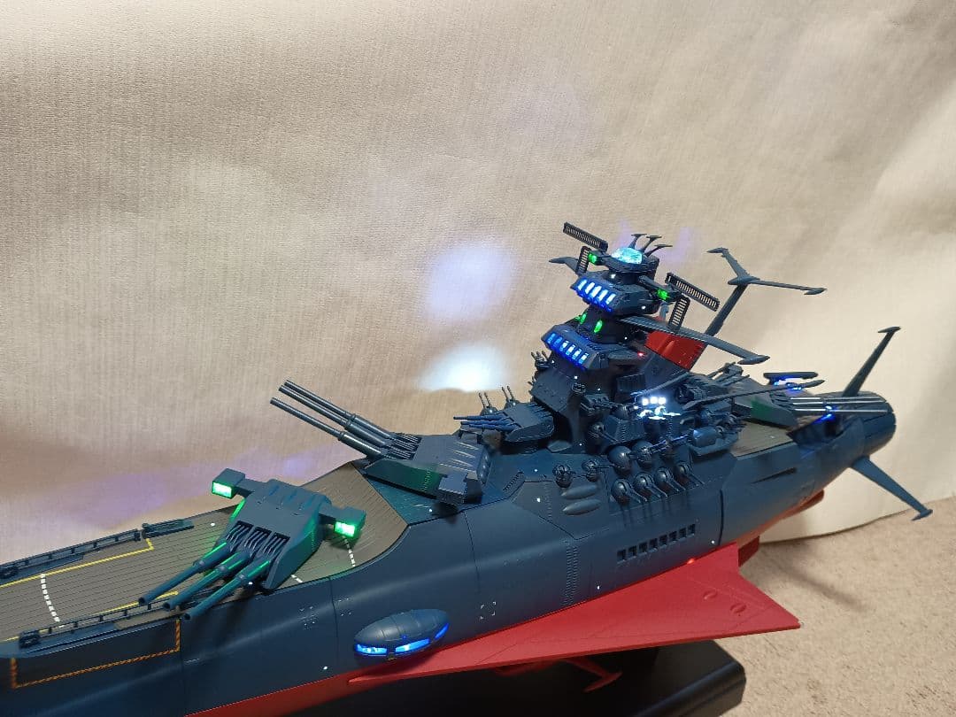 アシェット宇宙戦艦ヤマト2202完成品アクリルケース付き