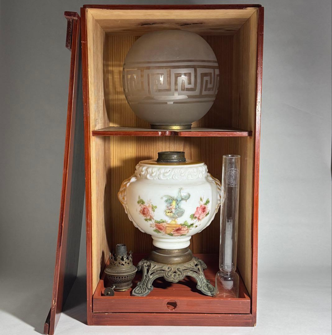 ◆希少 置きランプ 雷文擦り硝子火屋 ガラス絵乳白硝子オイル壺 明治時代◆