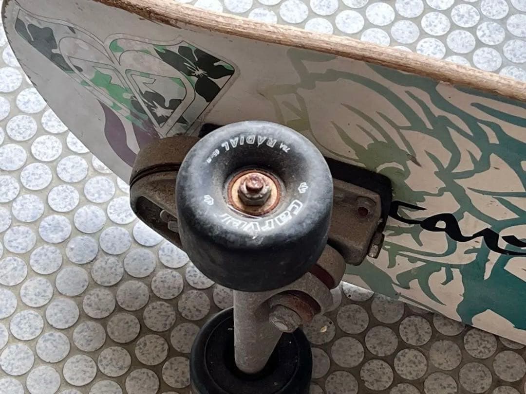 ROXY QUICKSILVER 花柄スケートボード