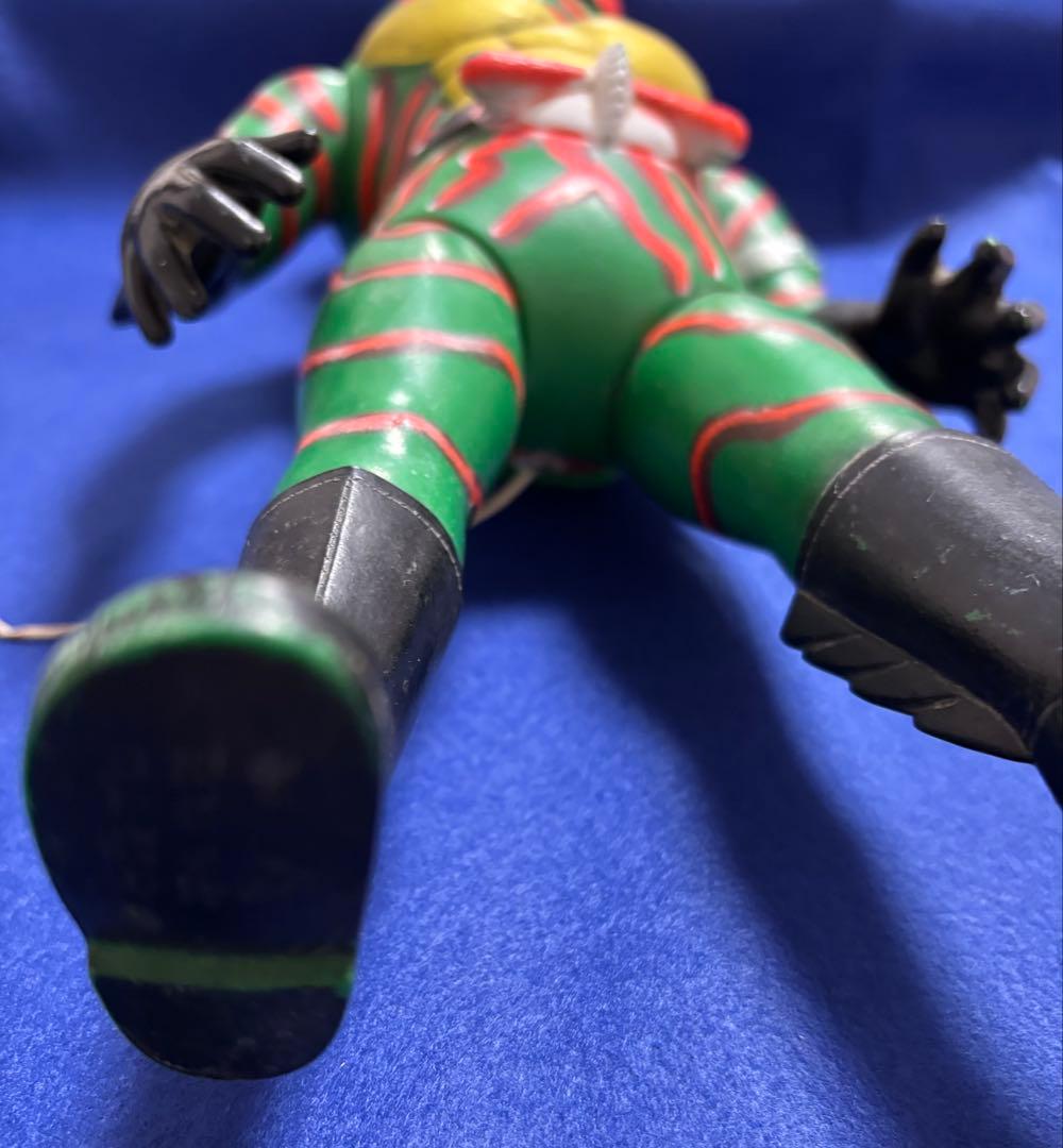 と*ち様 希少　増田屋（マスダヤ）製の仮面ライダーアマゾンのトーキング人形（ソフ