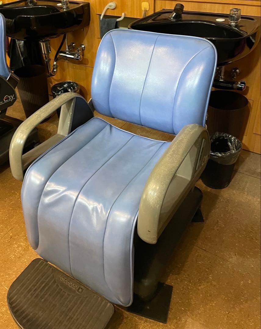 ２月後期頃発送　値下げ交渉可能 シャンプー椅子　シャンプーボール　タカラルモント