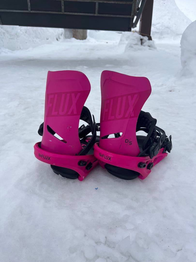 FLUX DS スノーボードビンディング ピンク