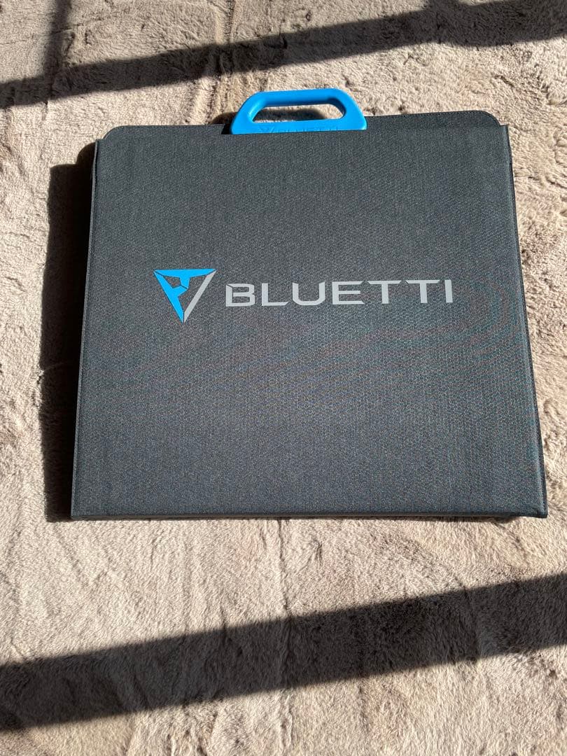 【新品・未使用】BLUETTI PV200 ソーラーパネル