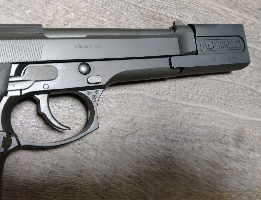 東京マルイ ベレッタ M92F レオン風 カスタム