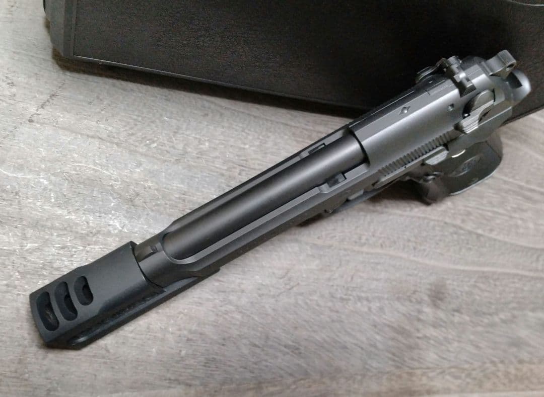 東京マルイ ベレッタ M92F レオン風 カスタム