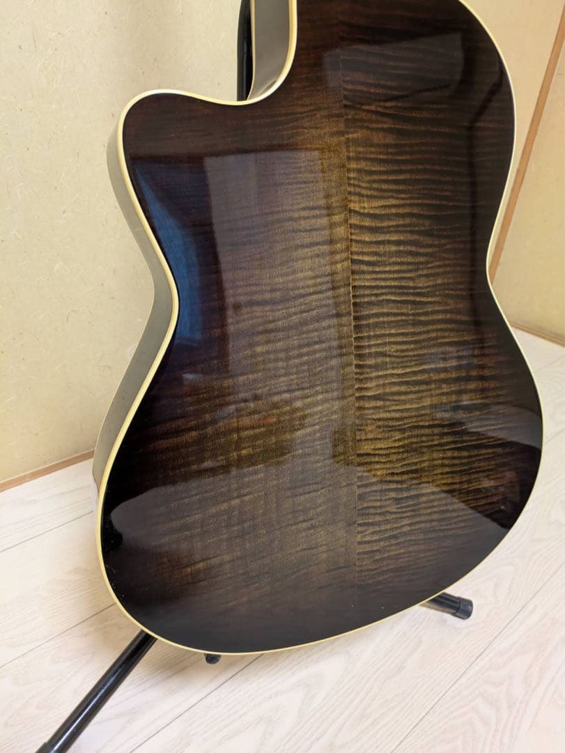 ヤイリ　SP-104CE 2001年製　綺麗な虎杢