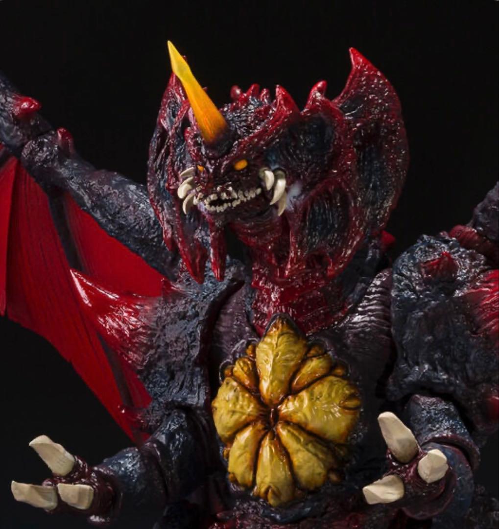 S.H.MonsterArts デストロイア（完全体） 東京水辺決戦Ver.
