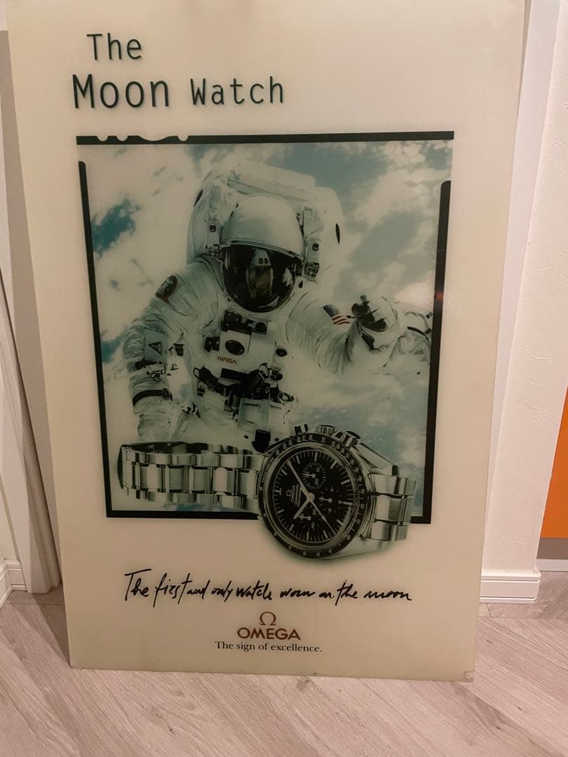OMEGA The Moon Watch アクリルパネル　非売品