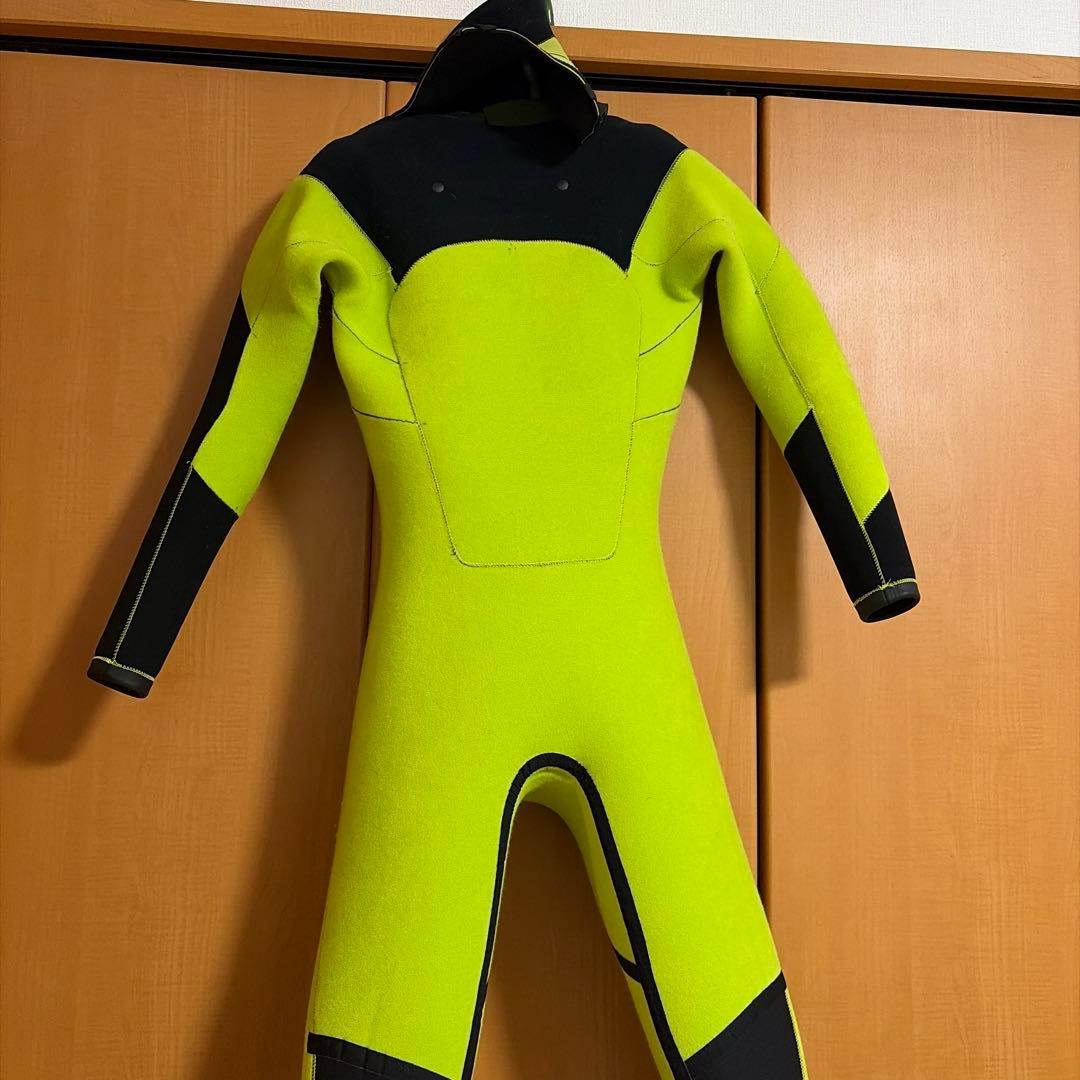 【値下げ中】 BEWET セミドライ ウェットスーツ　ML