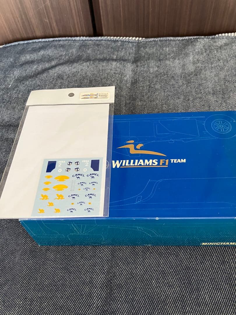 ミニチャンプスF1 1/43 ウィリアムズF1チーム FW14B、FW15C