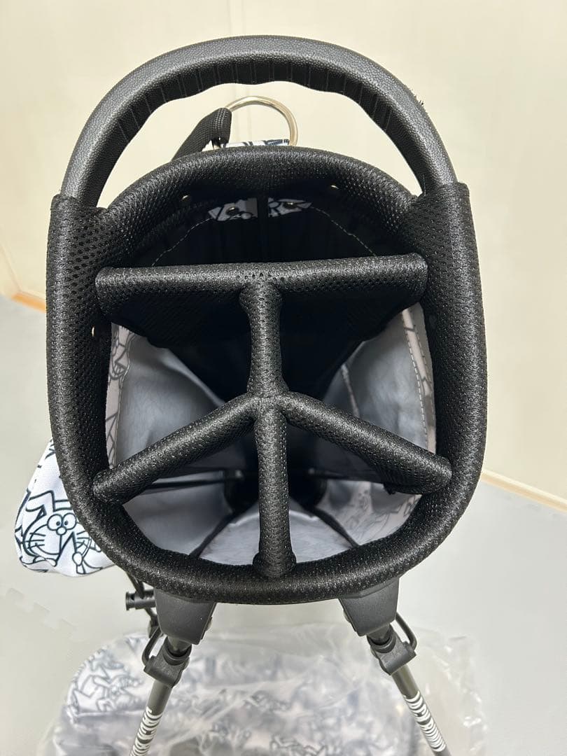 美品　JACK BUNNY ドラえもん　ゴルフバッグ　スタンド　キャディバッグ