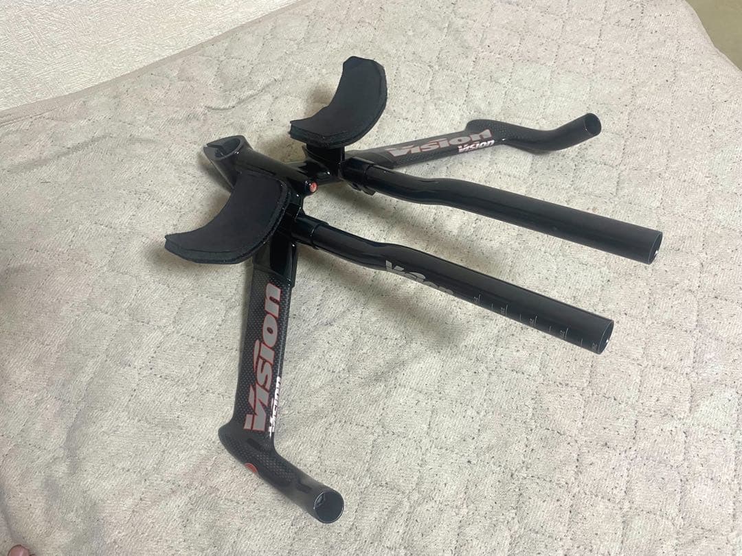 vision ヴィジョン　TTバー　ハンドル ロードバイク　アルカーボン