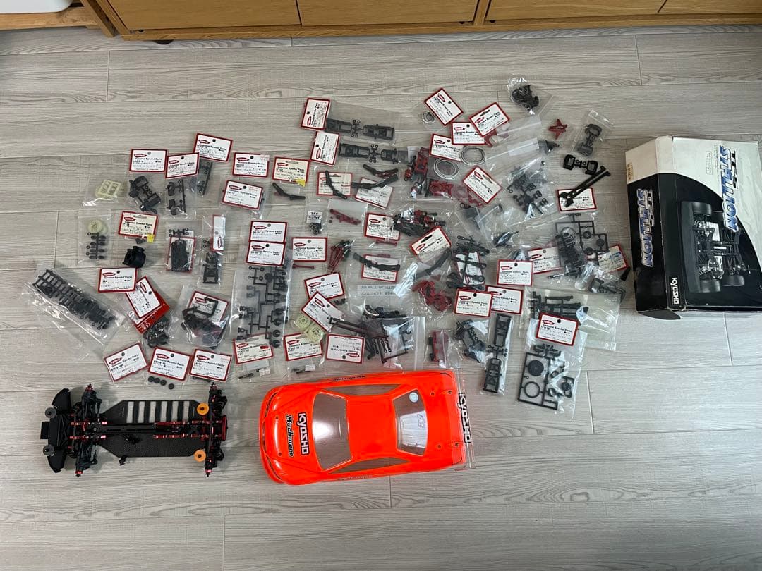 京商 TF-5スタリオン フロント足周りTF-7化,ダンパーBD7移植済み