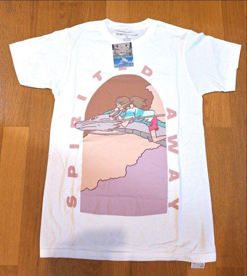 新品⭐千と千尋の神隠しTシャツハクと千尋柄白龍ジブリ日本未発売レア海外
