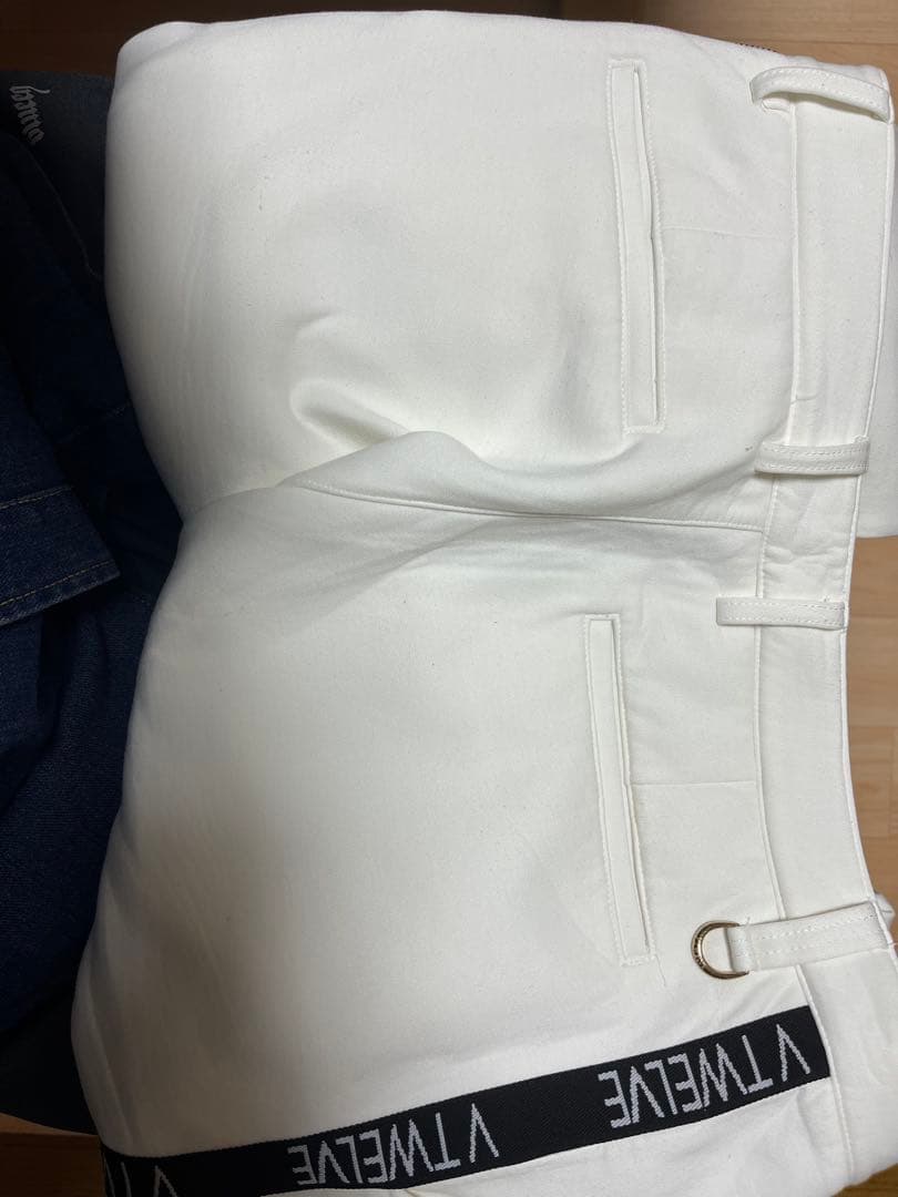 V TWELVE フード付きジャケット ホワイト セットアップ