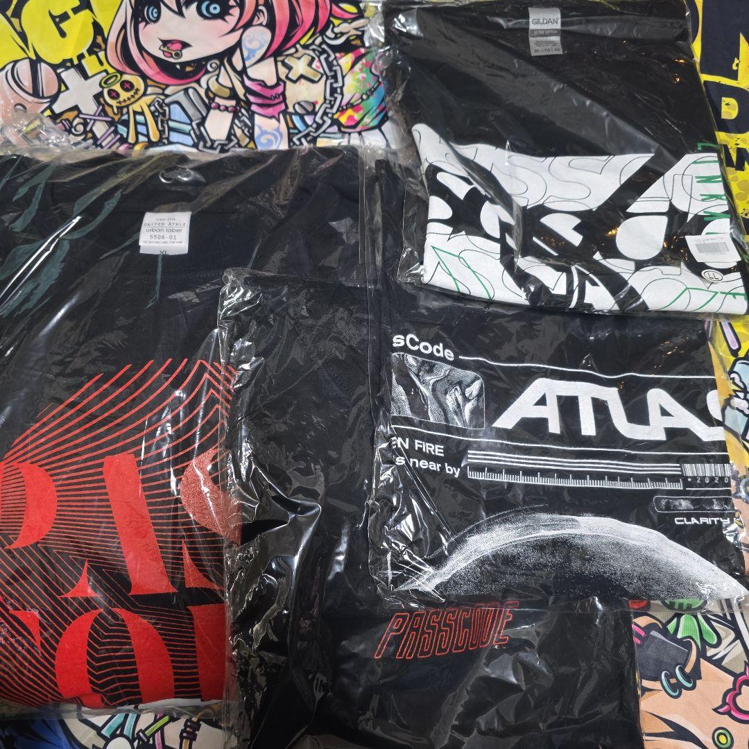 PASS CODE トレーナー、Tシャツセット