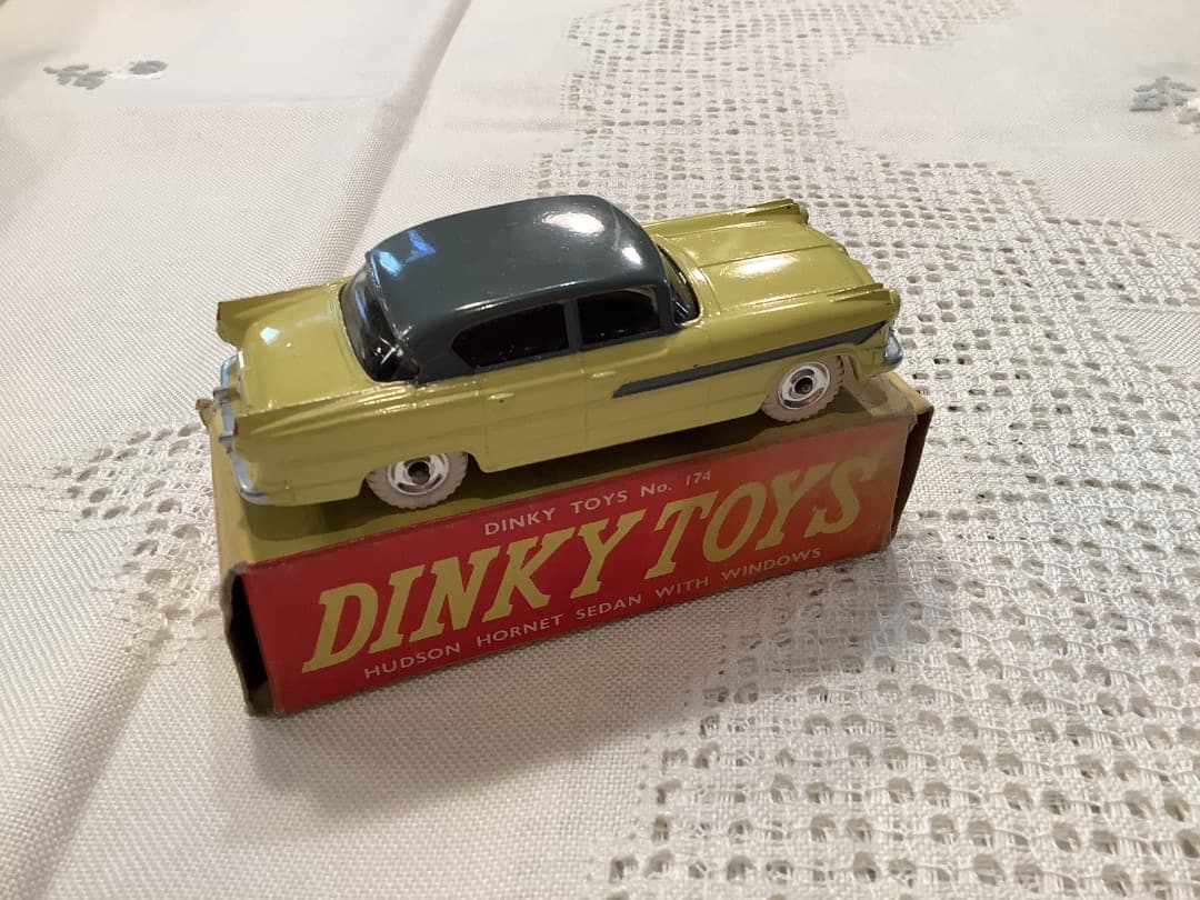 美品 英国製 DINKY TOYS HUDSON HORNET ミニカー