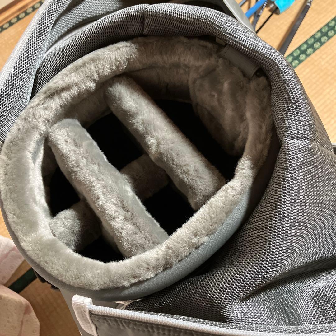 【美品】ブリーフィング キャディバッグ CR-6 #3 2025年　L.GRAY