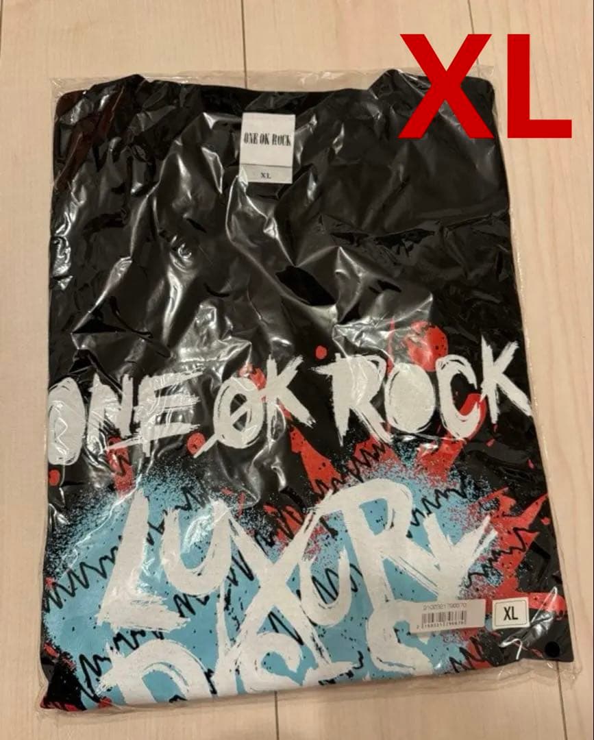 ONE OK ROCK LUXURY DISEASE (XLサイズ)Tシャツ