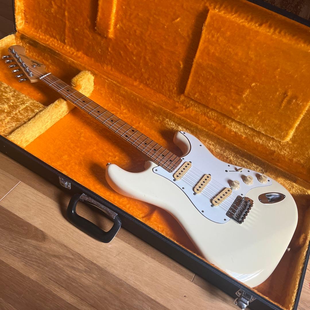 Fender japan ストラトFシリアル　フジゲン　1986 3.4kg