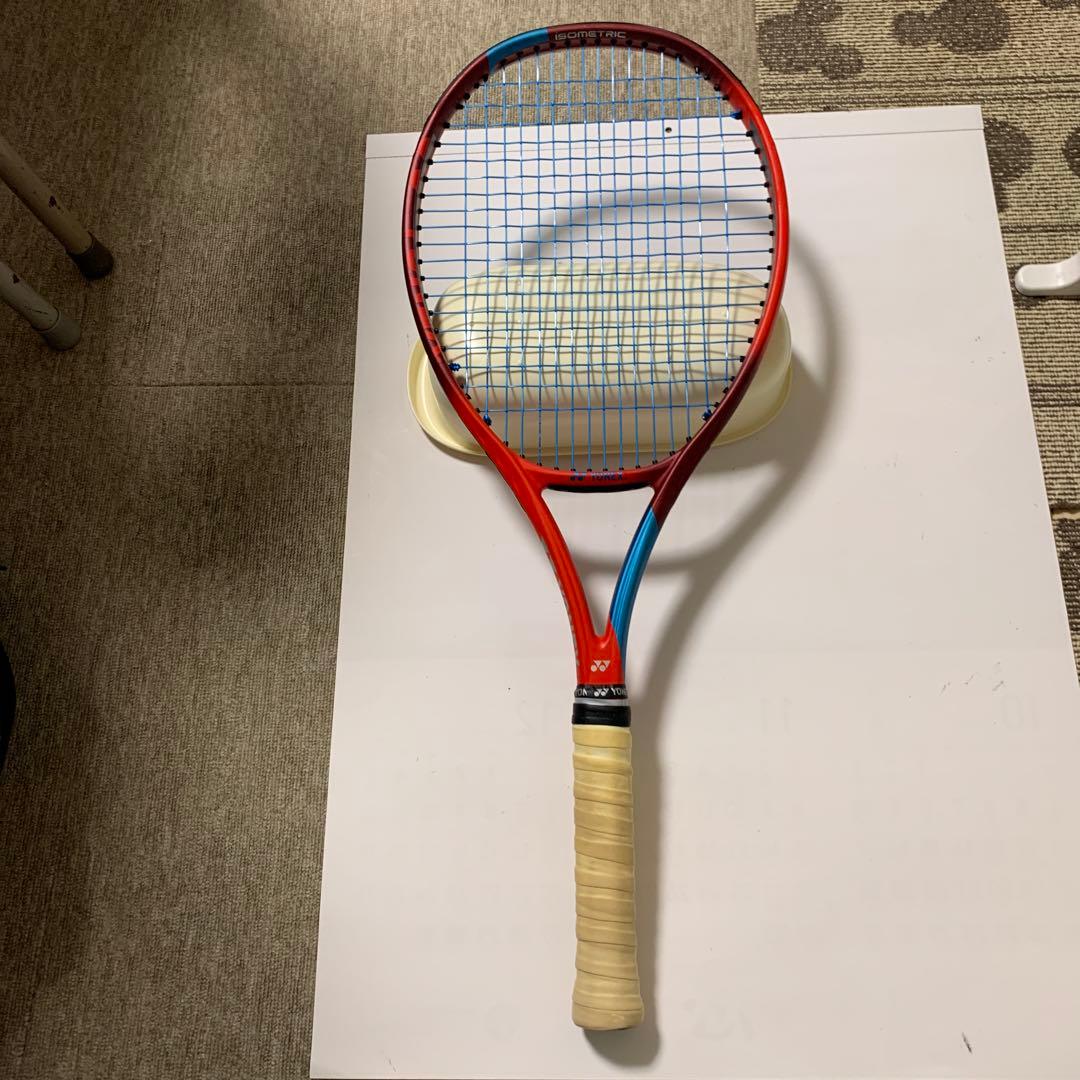 YONEX VCORE100 テニスラケット グリップサイズG2　②