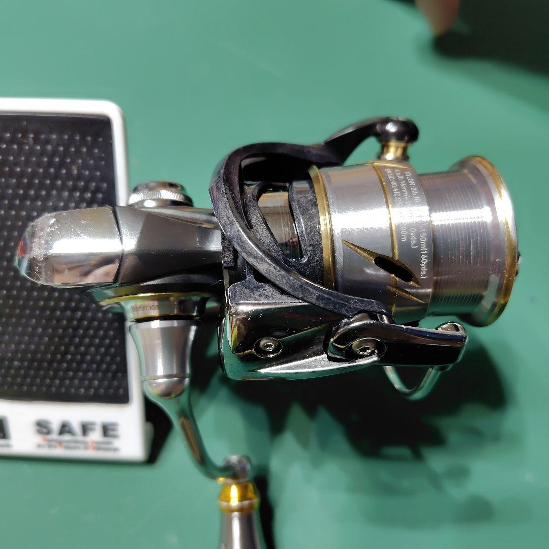 Daiwa 20LUVIAS FC LT2000S スピニングリール