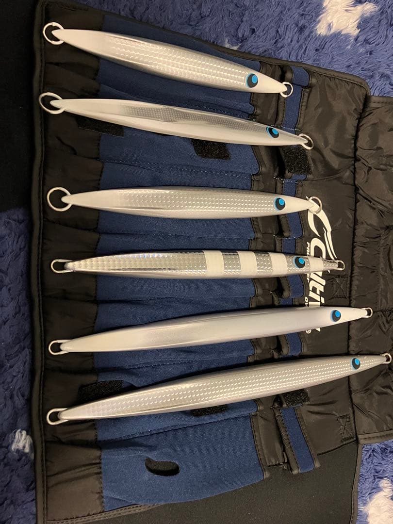 【新品+超美品】トンジギ★ウロコジグ6本+Cultivaケースセット