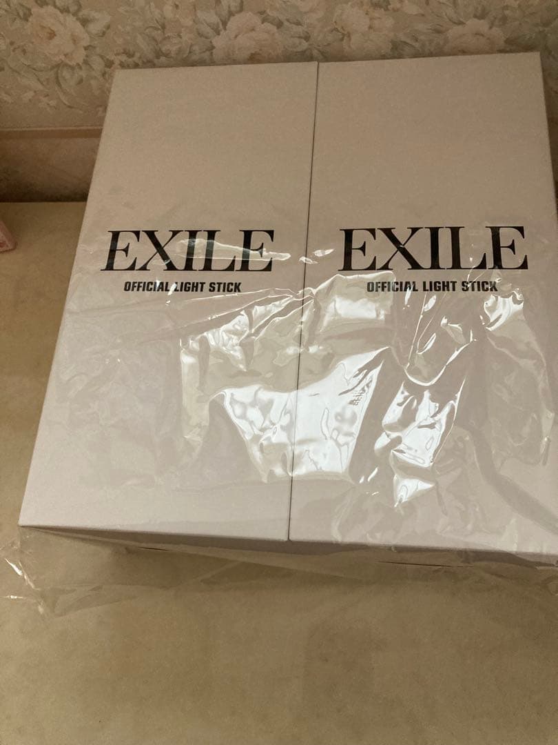 EXILE 公式ペンライト 2本セットとスペシャルグッズの豪華6点セット