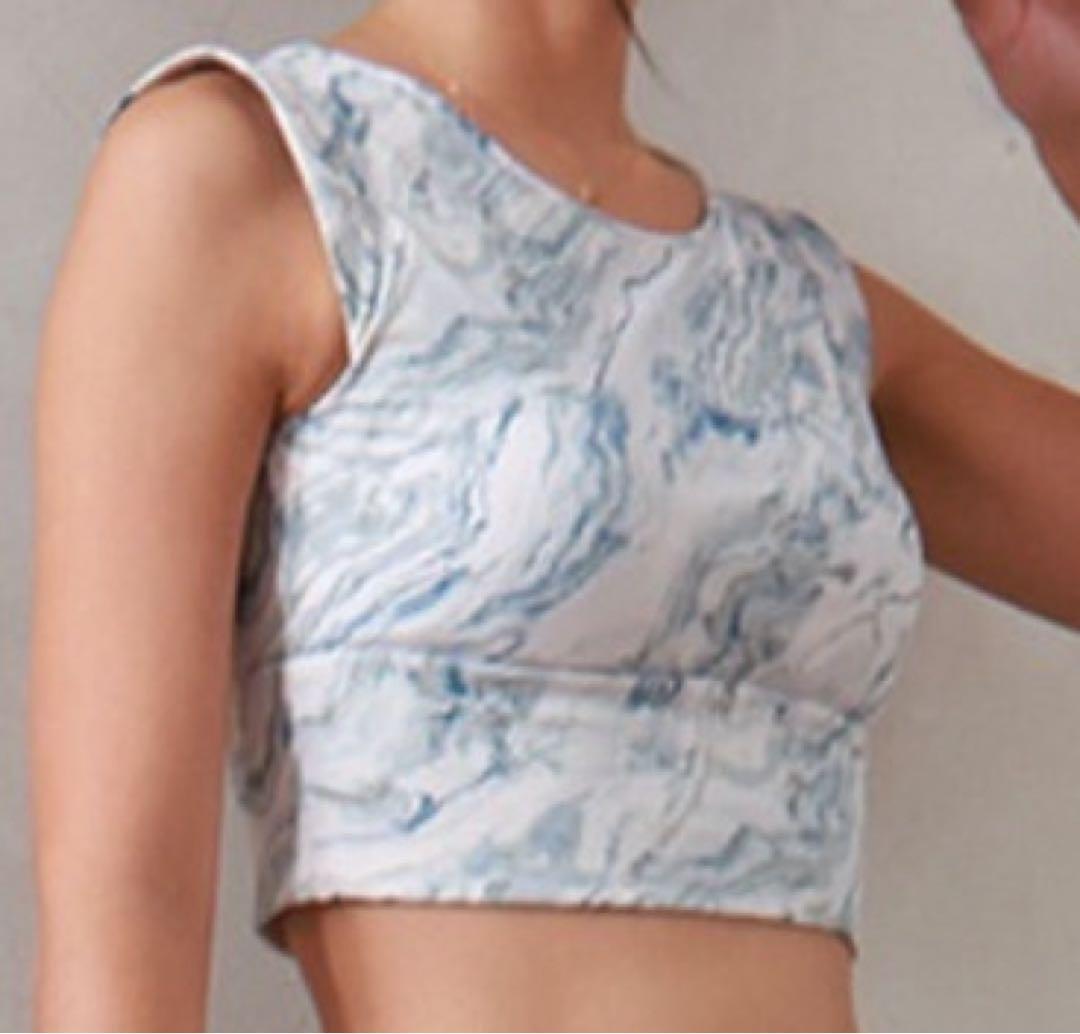 【未使用】試着のみ　ALBOVE マーブル柄プチスリーブブラ