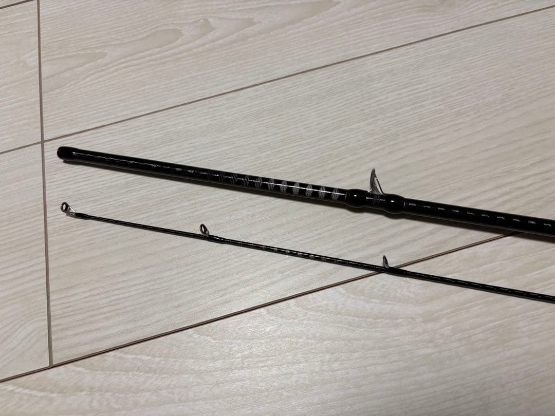 シマノ【ゾディアス】1610MH-2ベイトロッド　ケース付き