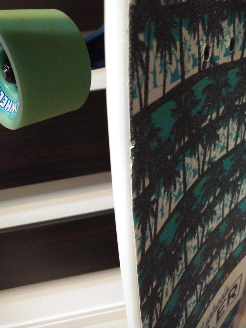 【Miller Division／ミラーディヴィジョン】 サーフスケート