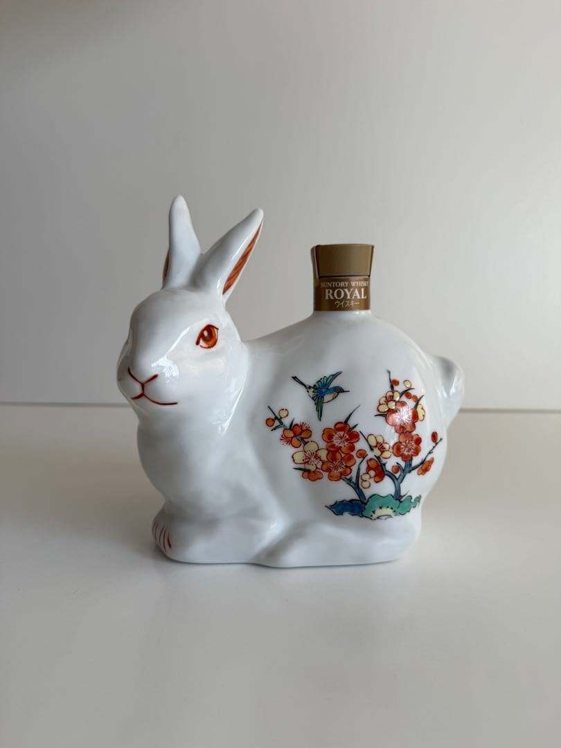 出品は5/12まで【未開栓】サントリーローヤル干支ボトル2011卯