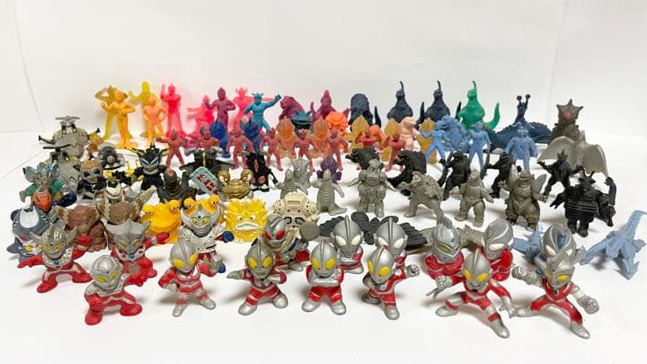 消しゴム　ウルトラマン　ゴジラ　100体　レトロ