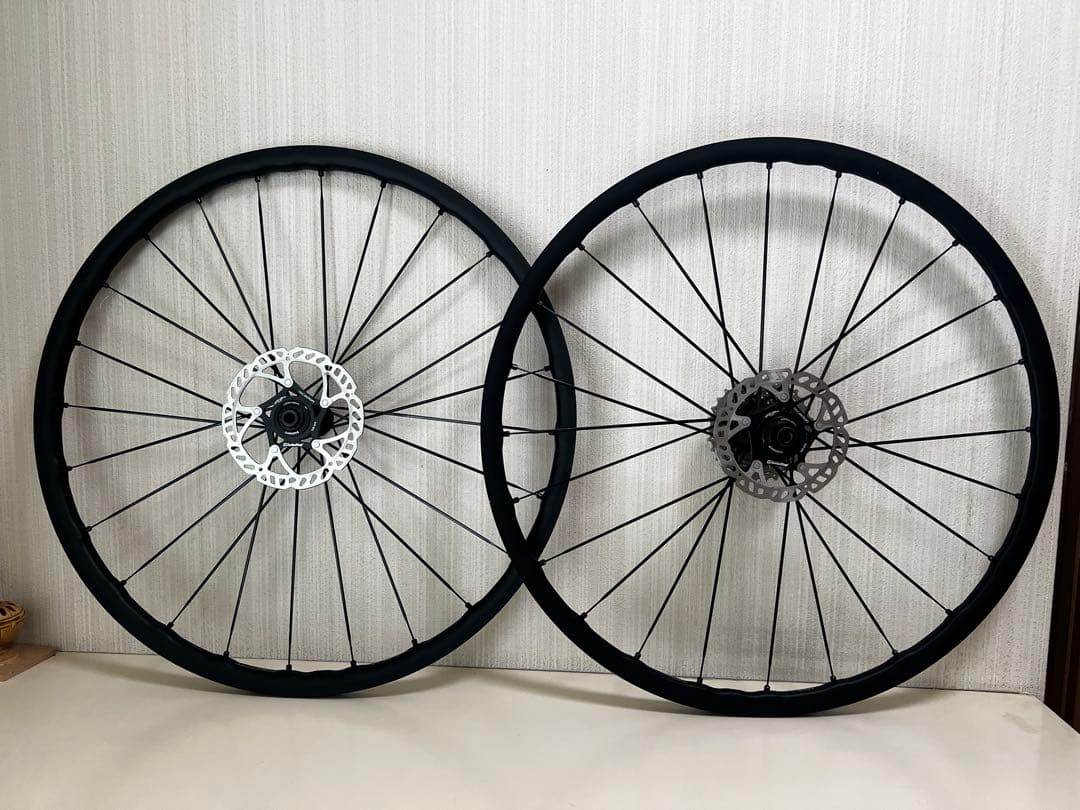 MAVIC KSYRIUM SL ディスクローター、スプロケ、スピードセンサー付