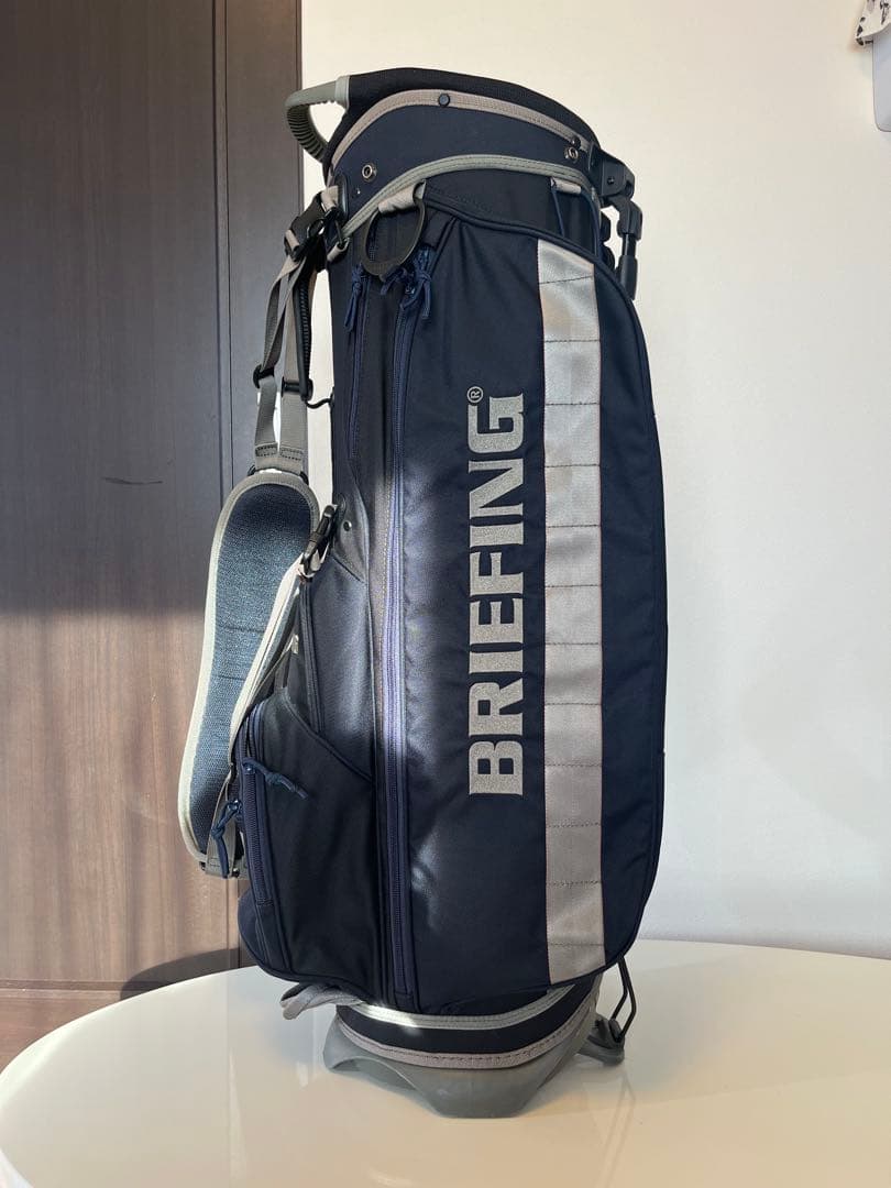 BRIEFINGキャディーバック 25周年限定品 各ヘッドカバー.カートバック付