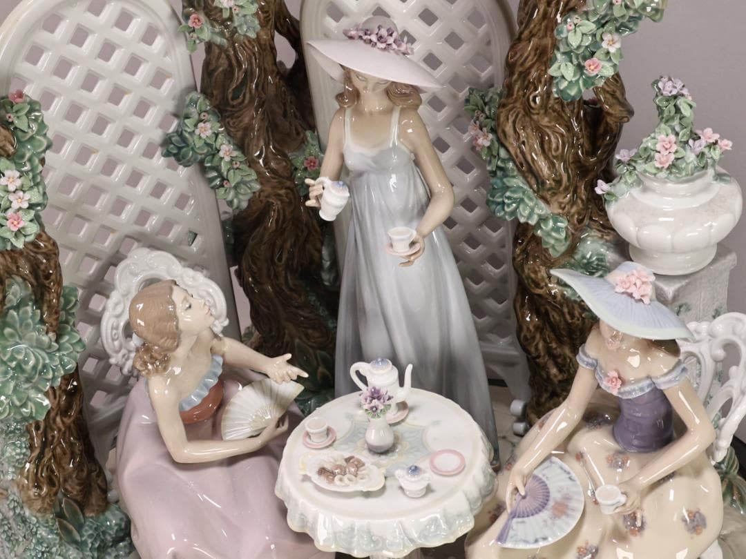 BK202 LLADRO　限定　387/2000体　テラスでお茶を　台座　保証書