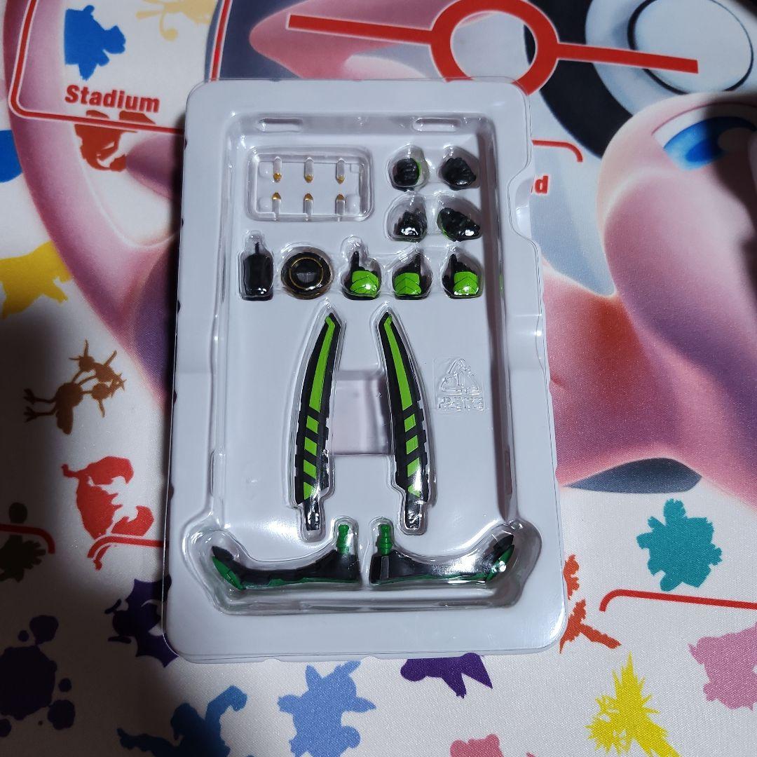 S.H.Figuarts(真骨頂製法) 仮面ライダーオーズ ガタキリバコンボ