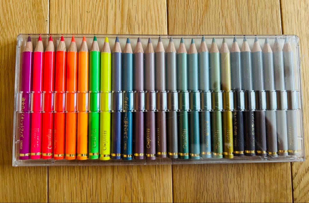 フェリシモ　ミニ色鉛筆　525本