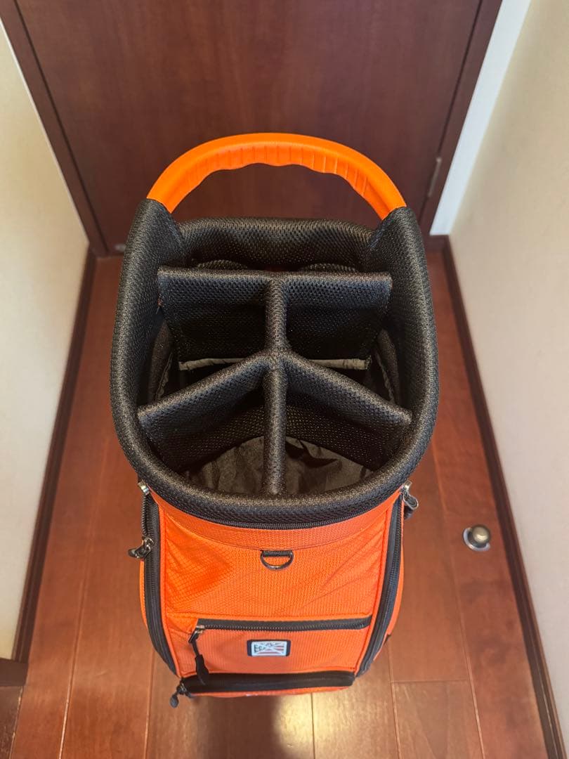 ゴルフ　キャディバッグ　 Armour（トミー・アーマー）