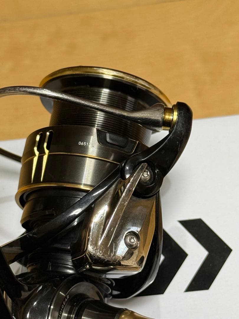 DAIWA BALLISTIC 4000-CXH　送料込