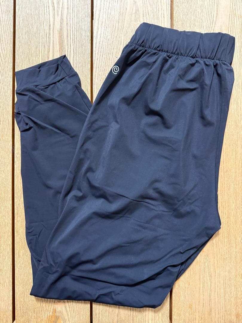 美品！suria スリア ナイールズパンツ ブラック M