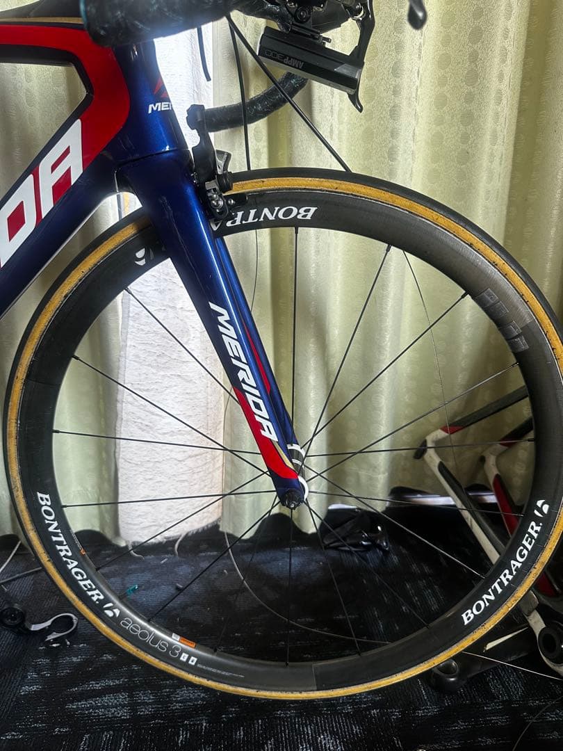 BONTRAGER R3 チューブラータイヤ 700x25C