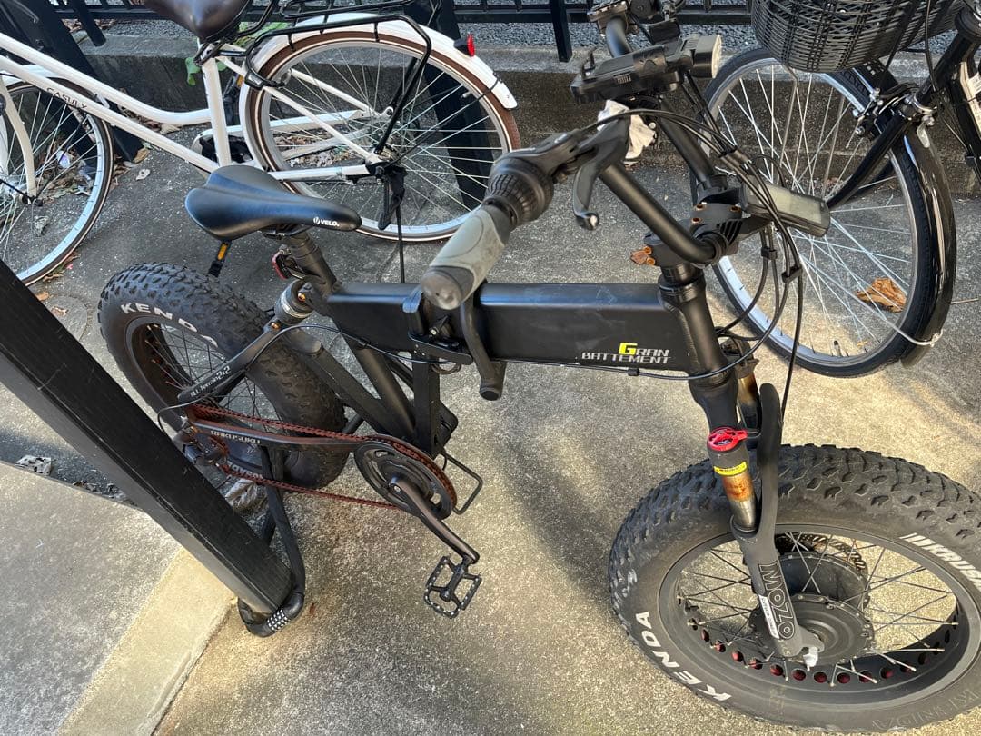 グランビート　折りたたみ 電動アシスト　ファットタイヤ